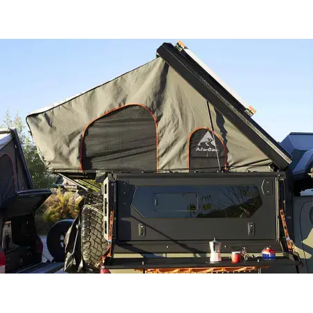 Kit de conversion Alu-Cab ModCAP en Compact Camper